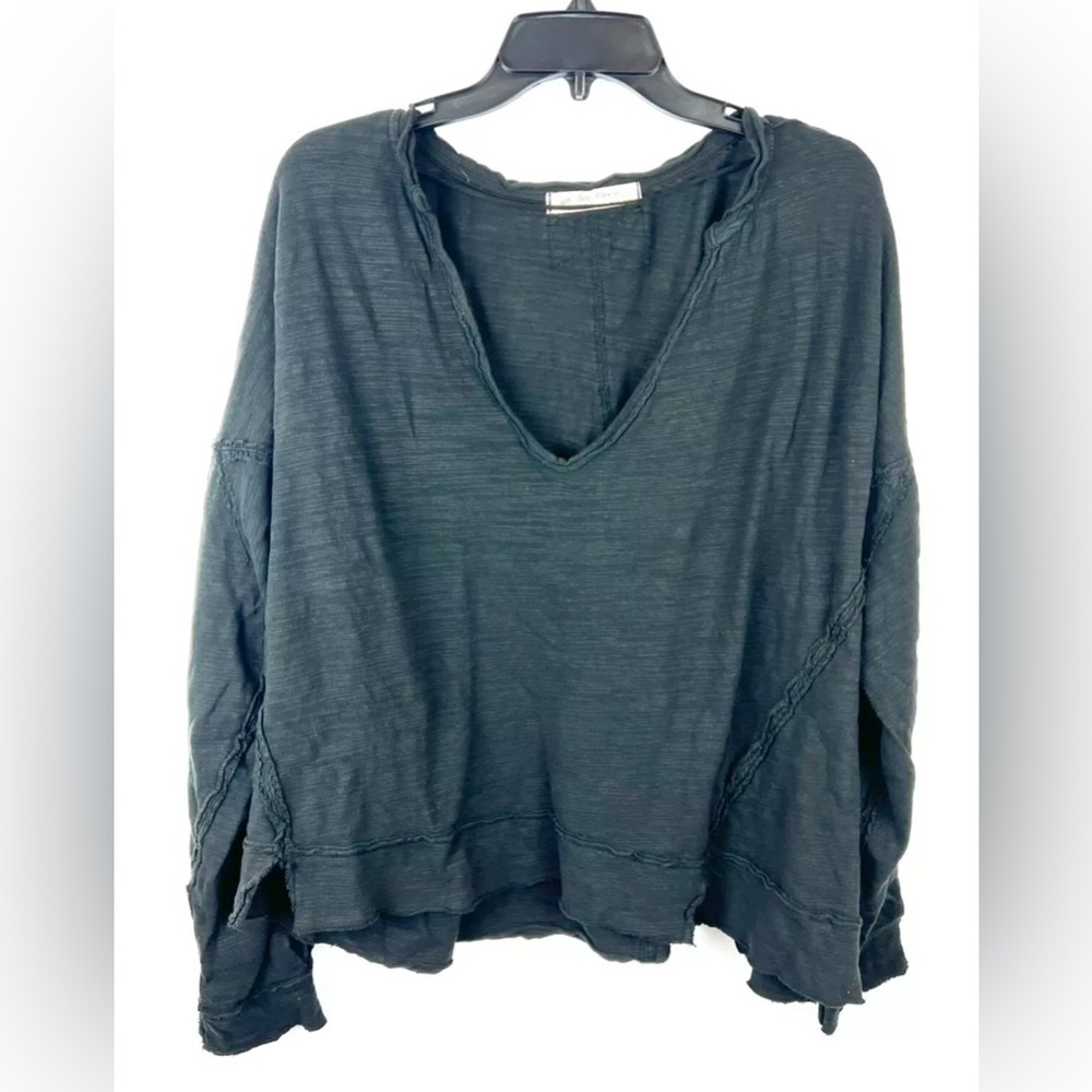 Free People Women’s Black Relaxed Fit Long Sleeve Top Size M